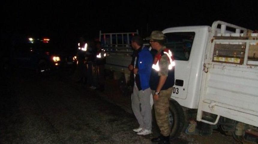 Elma Hırsızları Yakalandı