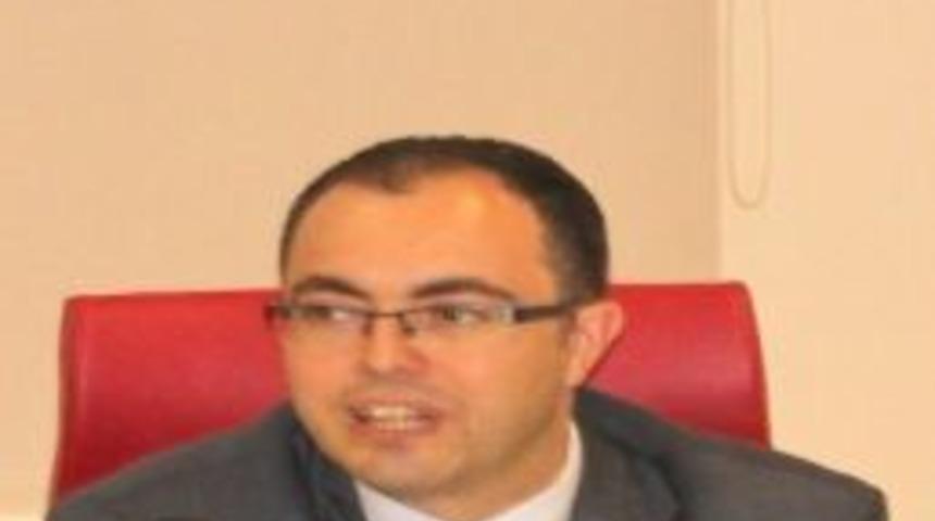 Emzirme Haftasında Bebeklere İlk Altı Ay Sadece Anne S&uuml;t&uuml; Uyarısı