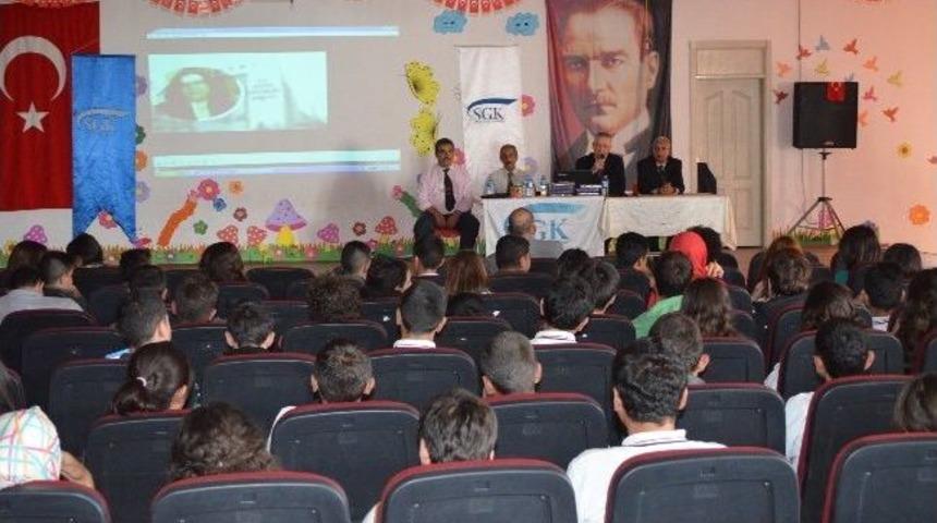 Aksaray Sgk'dan &Ouml;ğrencilere &lsquo;kayıt Dışı İstihdam&rsquo; Eğitimi