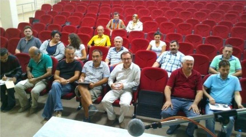 Burhaniye&rsquo;de Satran&ccedil; Sporuna Yeni Y&ouml;netim