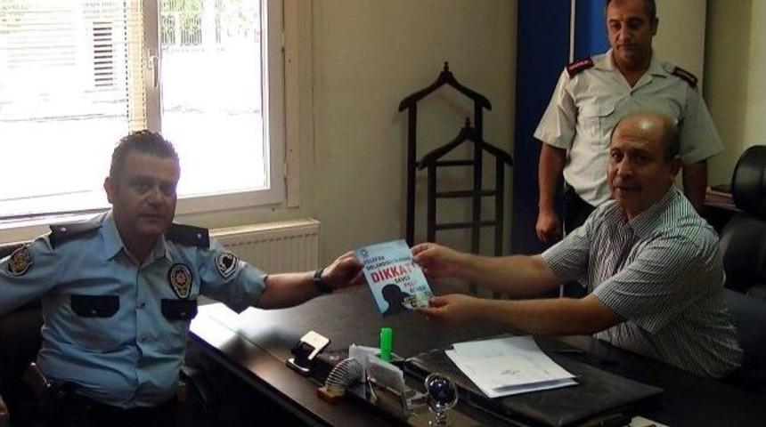 Polis, Telefon Dolandırıcılığına Karşı Broş&uuml;r Dağıttı