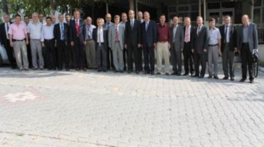 İmam-hatip Liselerinin M&uuml;d&uuml;rleri Manyas&rsquo;ta Toplandı