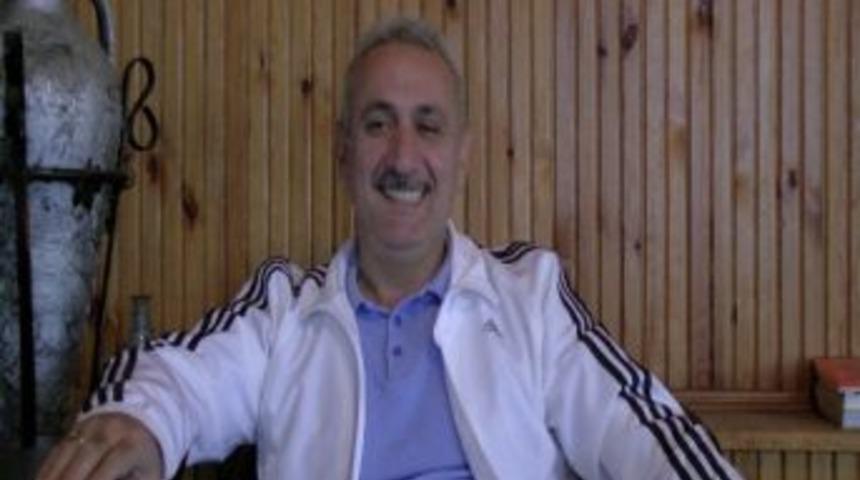 Ak Parti Ak&ccedil;akoca Eski İl&ccedil;e Başkanı Mustafa Ezer: