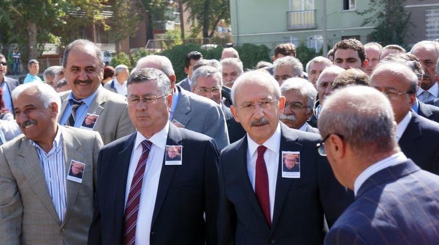 Turgut &Ouml;zakman Son Yolculuğuna Uğurlandı