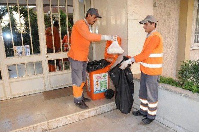 Şehitkamil’in Bayat Ekmek Toplama Projesi Rekora Koşuyor