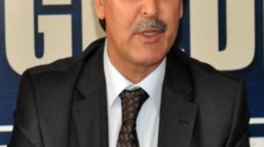 Eğitim Bir Sen Genel Başkanvekili Ahmet &Ouml;zer: "paket Yetmez, Ama Evet"