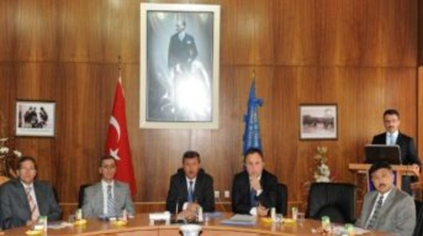 Vali Şerif Yılmaz: "k&uuml;tahya'da İşsizlik Oranı Y&uuml;zde 5.9"