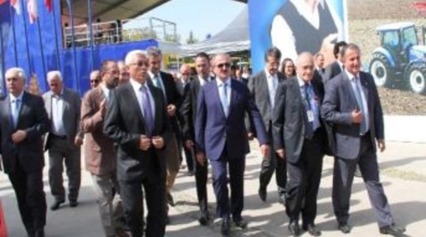 Burtarım Kapılarını A&ccedil;tı