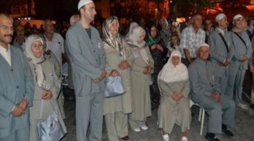 Karam&uuml;rsel'de Hacı Adayları Uğurlandı
