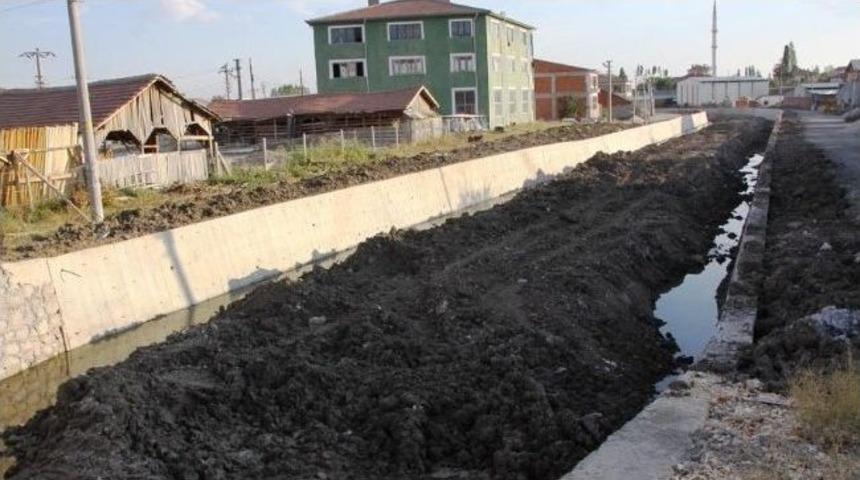 &Ccedil;ubuk &Ccedil;ayı&rsquo;nı Islah &Ccedil;alışmaları Başladı