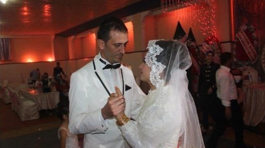 Gazeteci Ahmet Gen&ccedil;&rsquo;in Mutlu G&uuml;n&uuml;