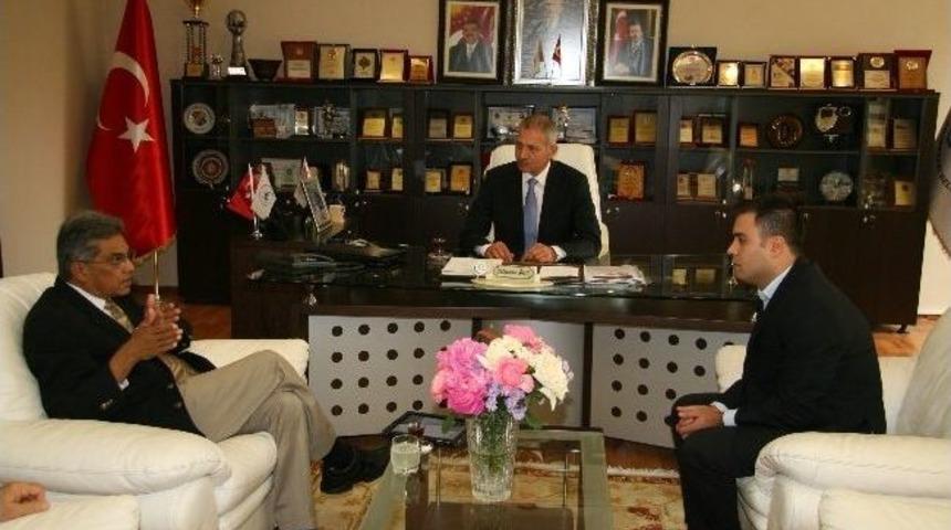 Kardeş Şehir Kentucky&lsquo;den Adapazarı&rsquo;na Ziyaret