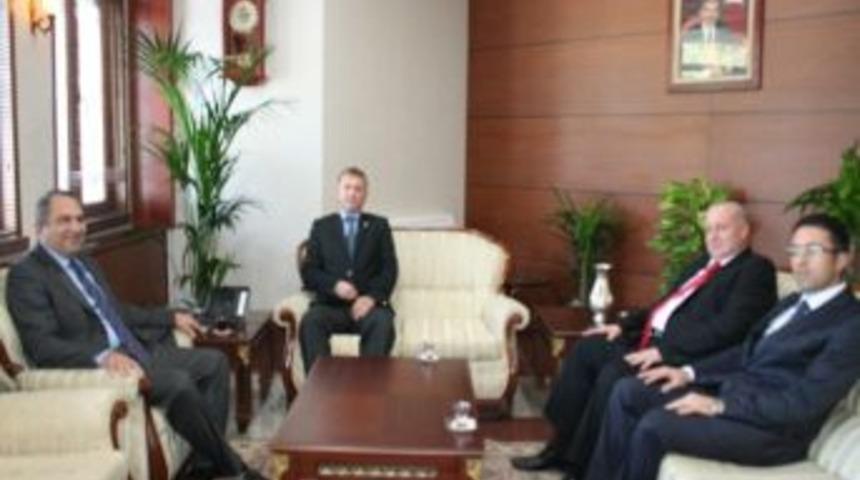 İş Adamlarından Vali Kaban&rsquo;a Ziyaret