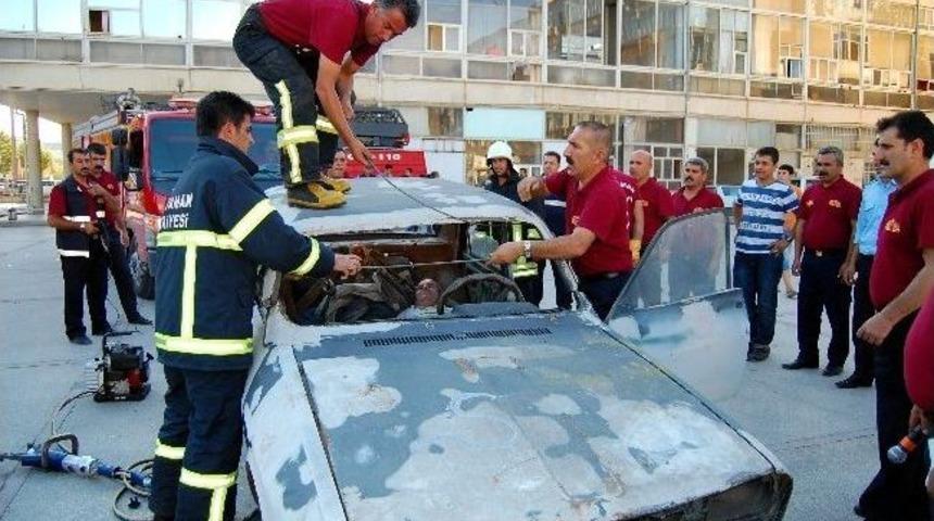 İtfaiye Haftası Gösterilerle Kutlandı