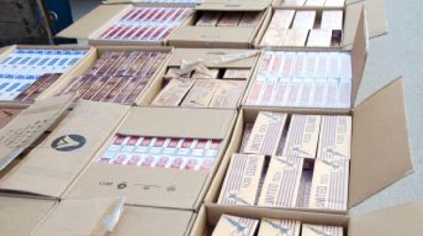 Emniyetten 260 Bin Liralık Ka&ccedil;ak Sigara Operasyonu