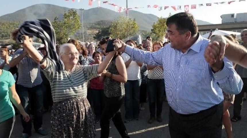 Bornova'da Balkan Ş&ouml;leni