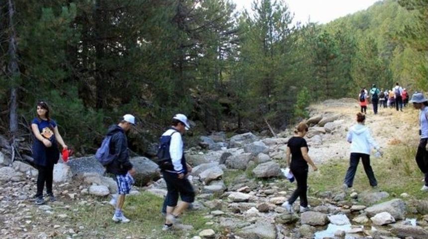 Doğaseverler Madran&rsquo;a Y&uuml;r&uuml;d&uuml;