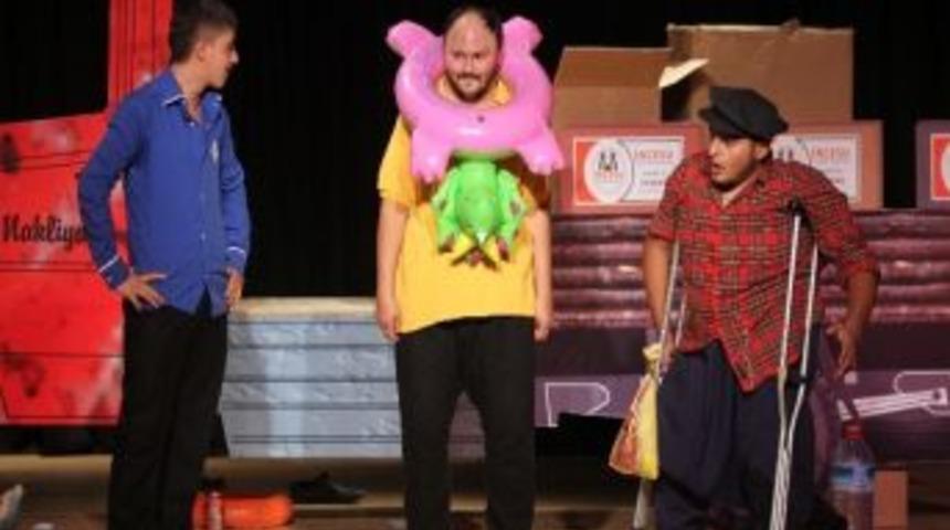 Kamyon&rsquo;un Pr&ouml;miyeri Yenimahalle&rsquo;de Yapıldı