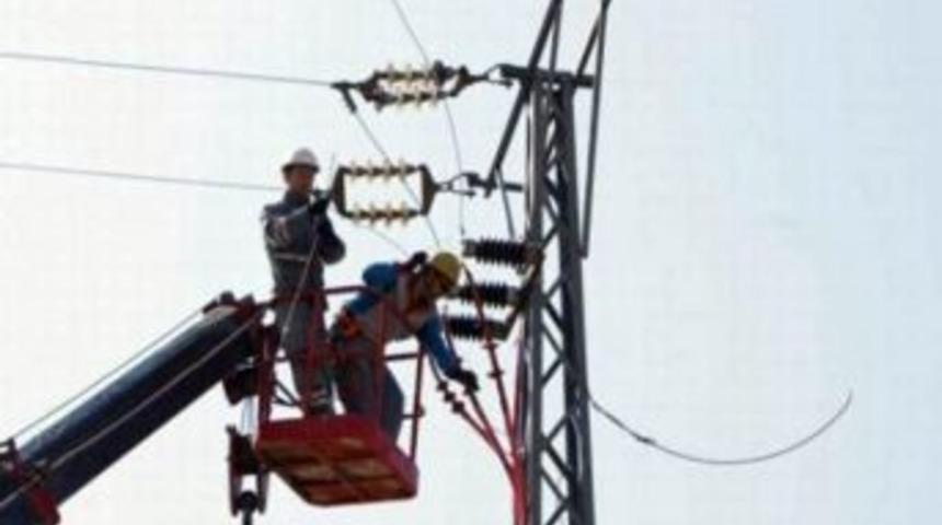 Dedaş Siirt, Elektrik Kesintilerini En Aza İndirmek İ&ccedil;in &Ccedil;alışma Başlattı