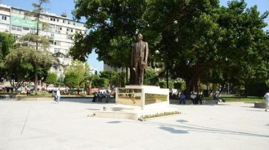 İn&ouml;n&uuml; Parkı'na Meydan