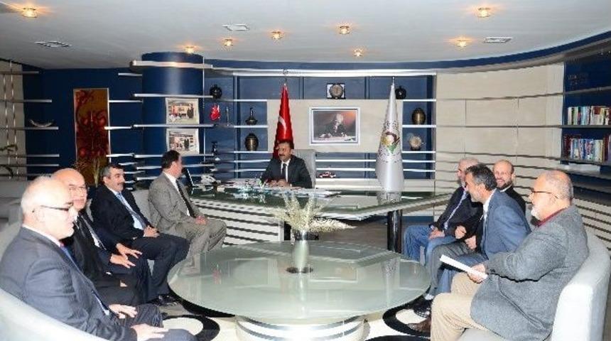 D&uuml;zce Belediye başkanı ismail bayram&rsquo;a camiler Haftası Ziyareti