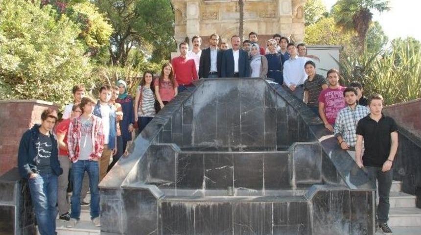 Başkan Doğan, Gen&ccedil;lerle Bir Arada