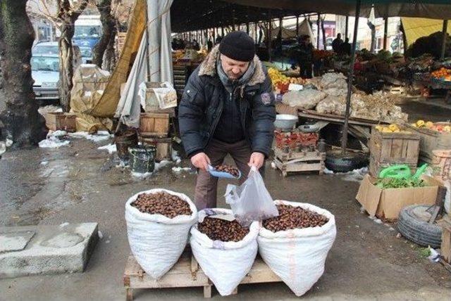 Kestane Pazara İndi 1