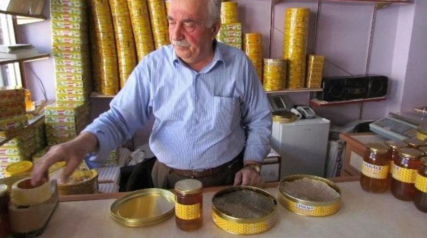 Bal Satıcıları Hakiki Bal Bulamıyor