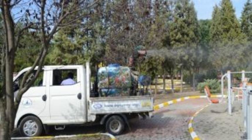 Kartepe'nin Parkları İla&ccedil;lanıyor