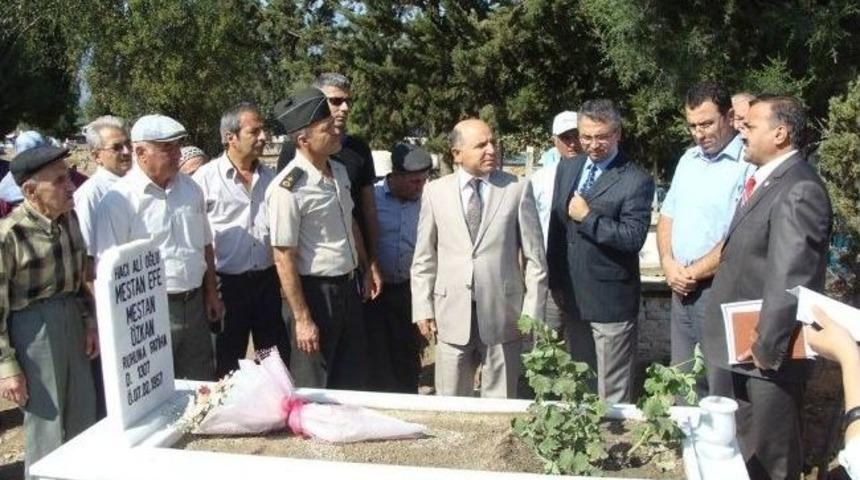 Milli M&uuml;cadele Kahramanı Mestan Efe Mezarı Başında Anıldı