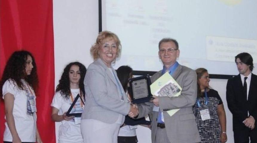 Sedef&ccedil;i, "tarihi Kırkpınar Yağlı G&uuml;reşlerini E-d&uuml;nya İle Buluşturmak Amacındayız"