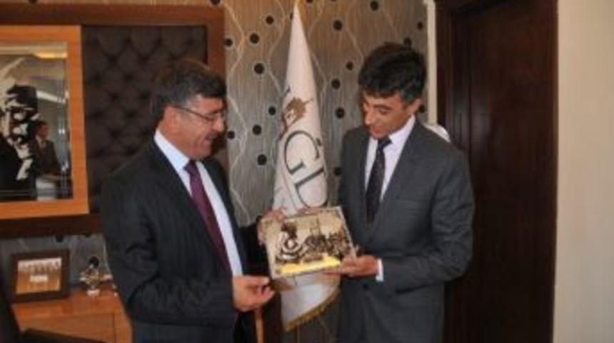 Şehit Ailelerinden Akdoğan&rsquo;a Teşekk&uuml;r