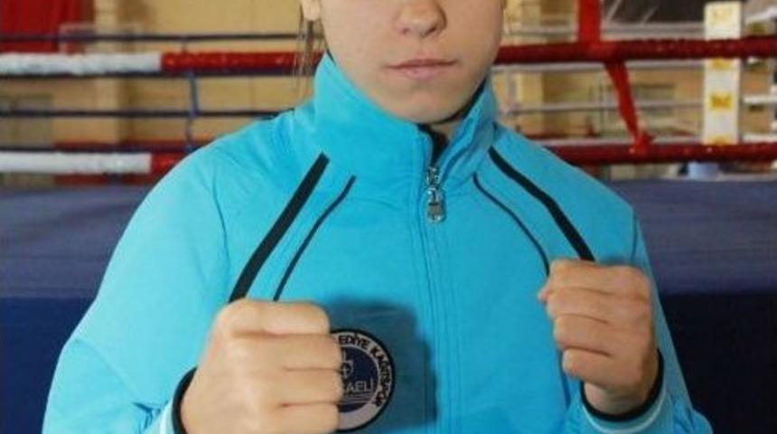 B&uuml;y&uuml;kşehirli &Uuml;lk&uuml;, D&uuml;nya &Uuml;&ccedil;&uuml;nc&uuml;s&uuml; Oldu