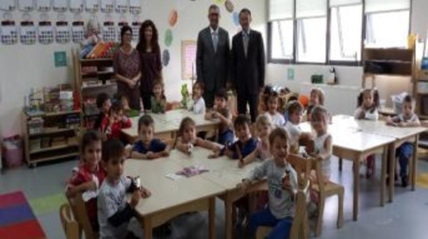 Başkan Karabalık'tan &Ccedil;ikolatalı Ziyaret