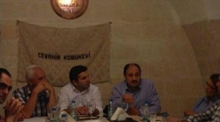 G&uuml;lpınar, Gen&ccedil; Girişimcilerle Buluştu