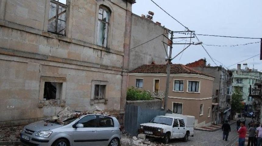 Eski &Ouml;zel İdare Binası &Ccedil;&ouml;kt&uuml;