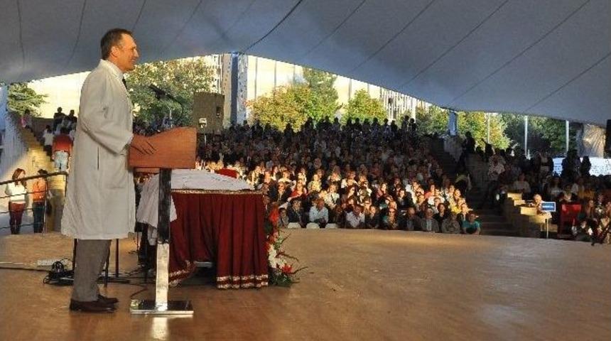 Hacettepe &Uuml;niversitesi'nde Doktor Adayları İlk Derslerini Aldı