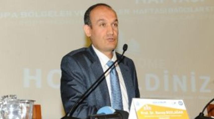 Prof. Dr. Recep Bozlağan: &ldquo;fatih Sultan Mehmet İstanbul&rsquo;u D&ouml;n&uuml;şt&uuml;rme Azmiyle Fethetmiştir&rdquo;