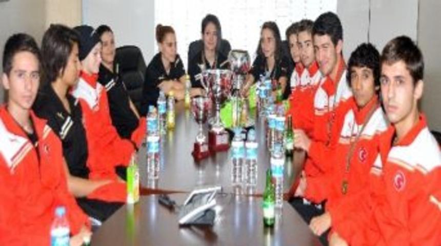 Milli Tekvandocuların Hedefi Brezilya