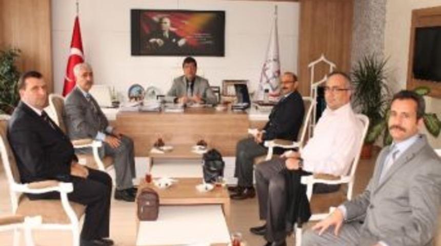 Teknik Ve End&uuml;stri Meslek Lisesi, &Ouml;d&uuml;l&uuml;n&uuml; Aldı
