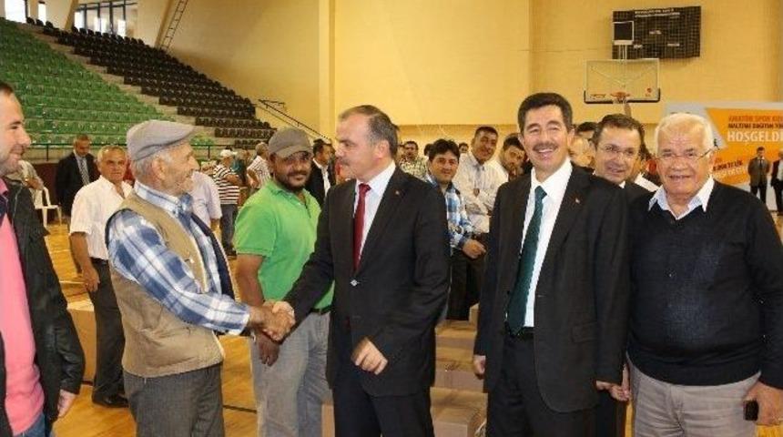 Amat&ouml;r Sporculara Malzeme Yardımı