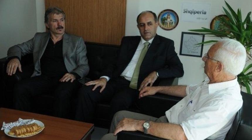 Balkan-der&rsquo;e Nezaket Ziyareti