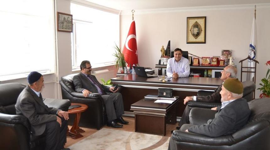 Huzurevi Sakinlerinden Y&ouml;neticilere Ziyaret