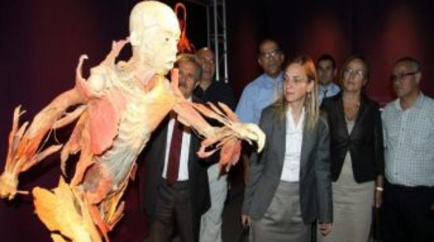 Bayan Sağlık M&uuml;d&uuml;r&uuml;'den "the Human Body Exhibition" Daveti