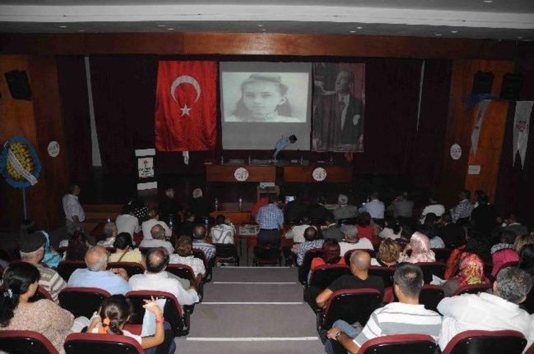 Akparti Kuşadası İl&ccedil;e Danışma Kurulu Toplantısı Yapıldı