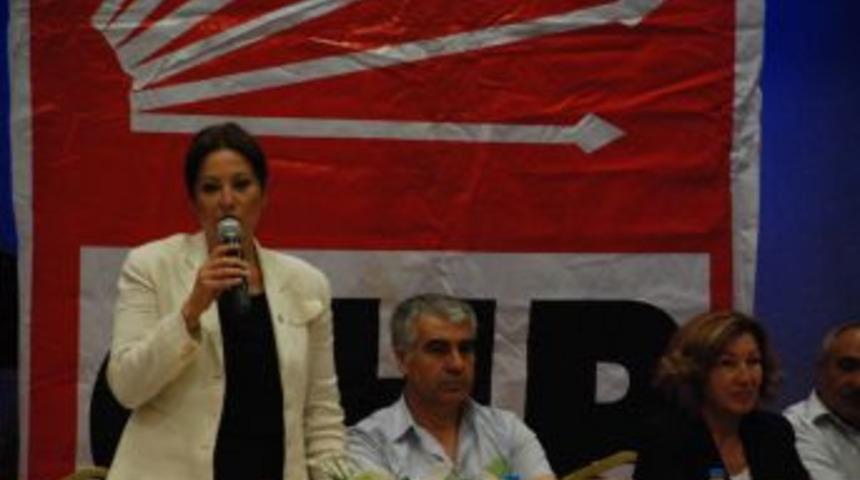 H&uuml;k&uuml;metin bizi evlerimize kapatmasına izin vermeyeceğiz!