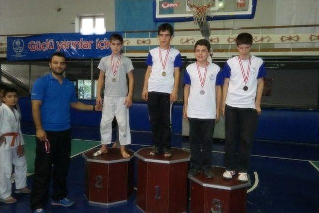 Judoda Belediyespor Fırtınası