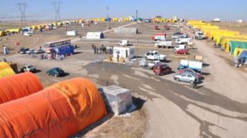 G&ouml;lbaşı&rsquo;nda Kurban Pazarı Hazır