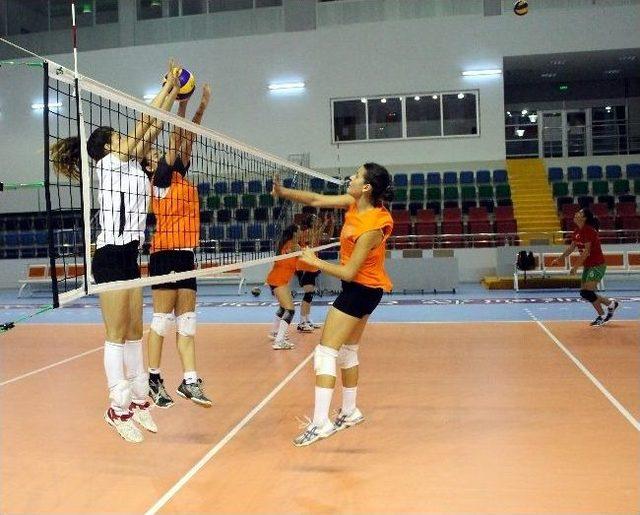 Mersin Pamukspor Yeni Sezon &Ccedil;alışmalarına Devam Ediyor 2