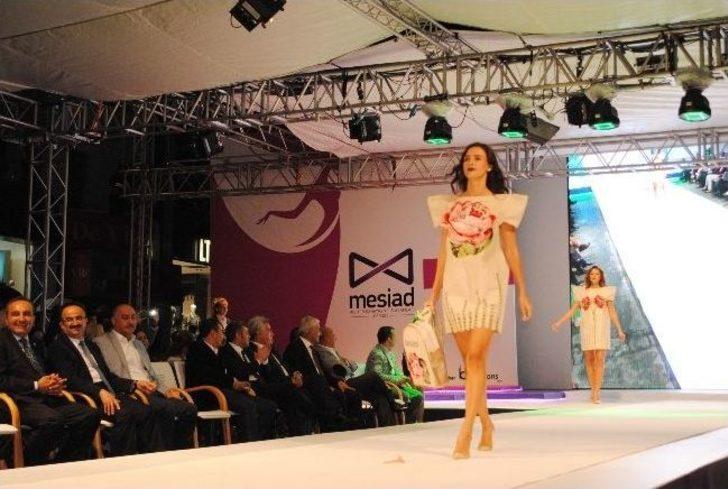 Sokak Ortasına Podyum Kuruldu, Juri Vatandaş Oldu G1